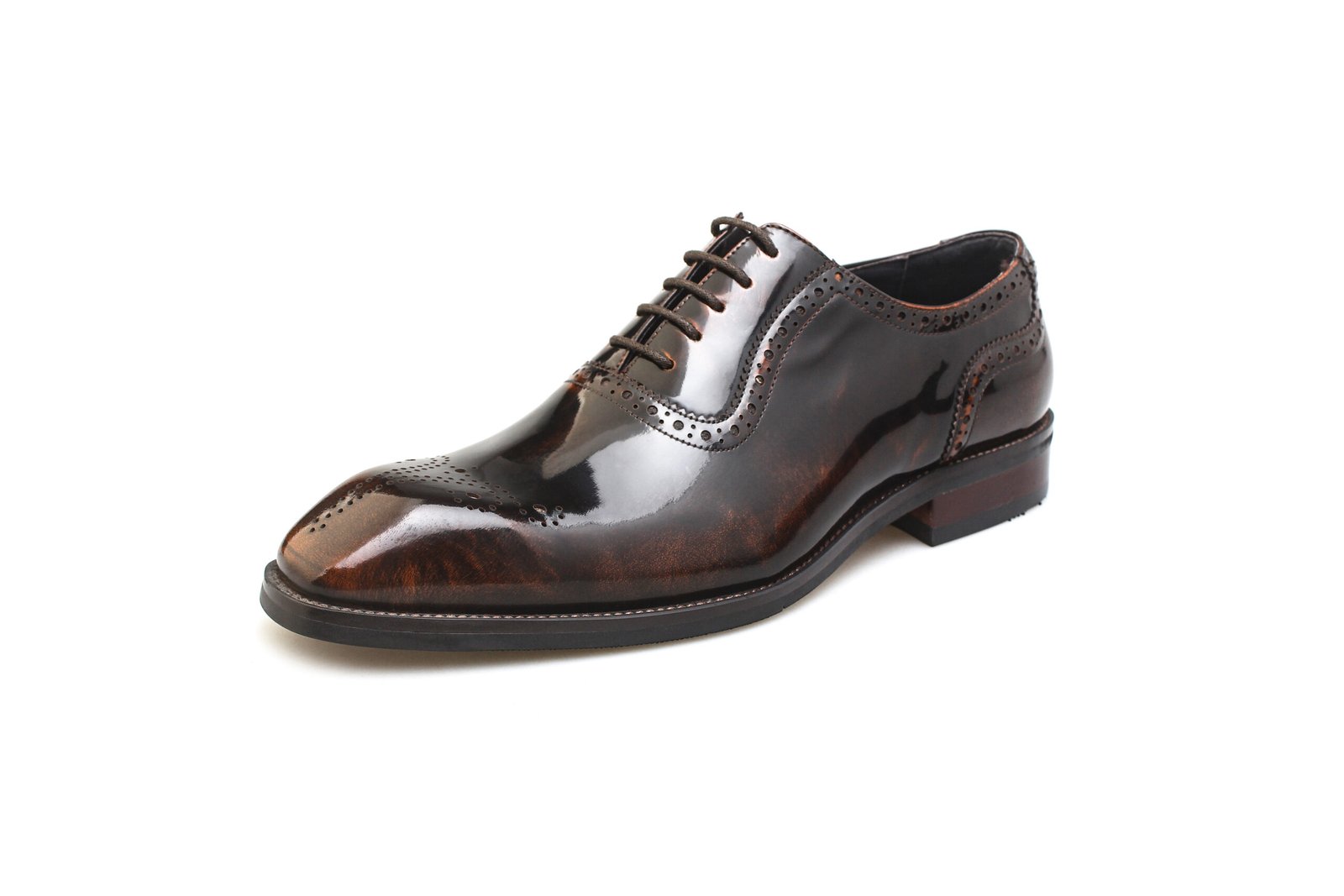 Wholecut Oxford Shoes – Dark Brown Medallion Toe