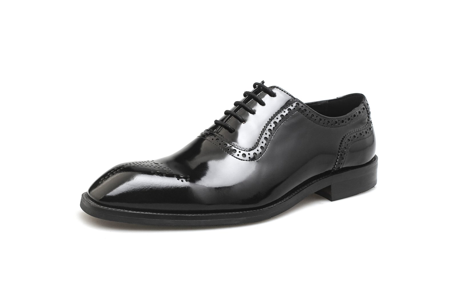 Classic Brogue Shoes – Dark Brown Patent Leather